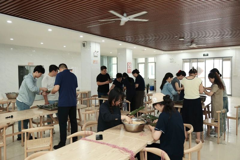 粽情端午，共筑企心 | 卓一牧業(yè)祝大家端午安康！